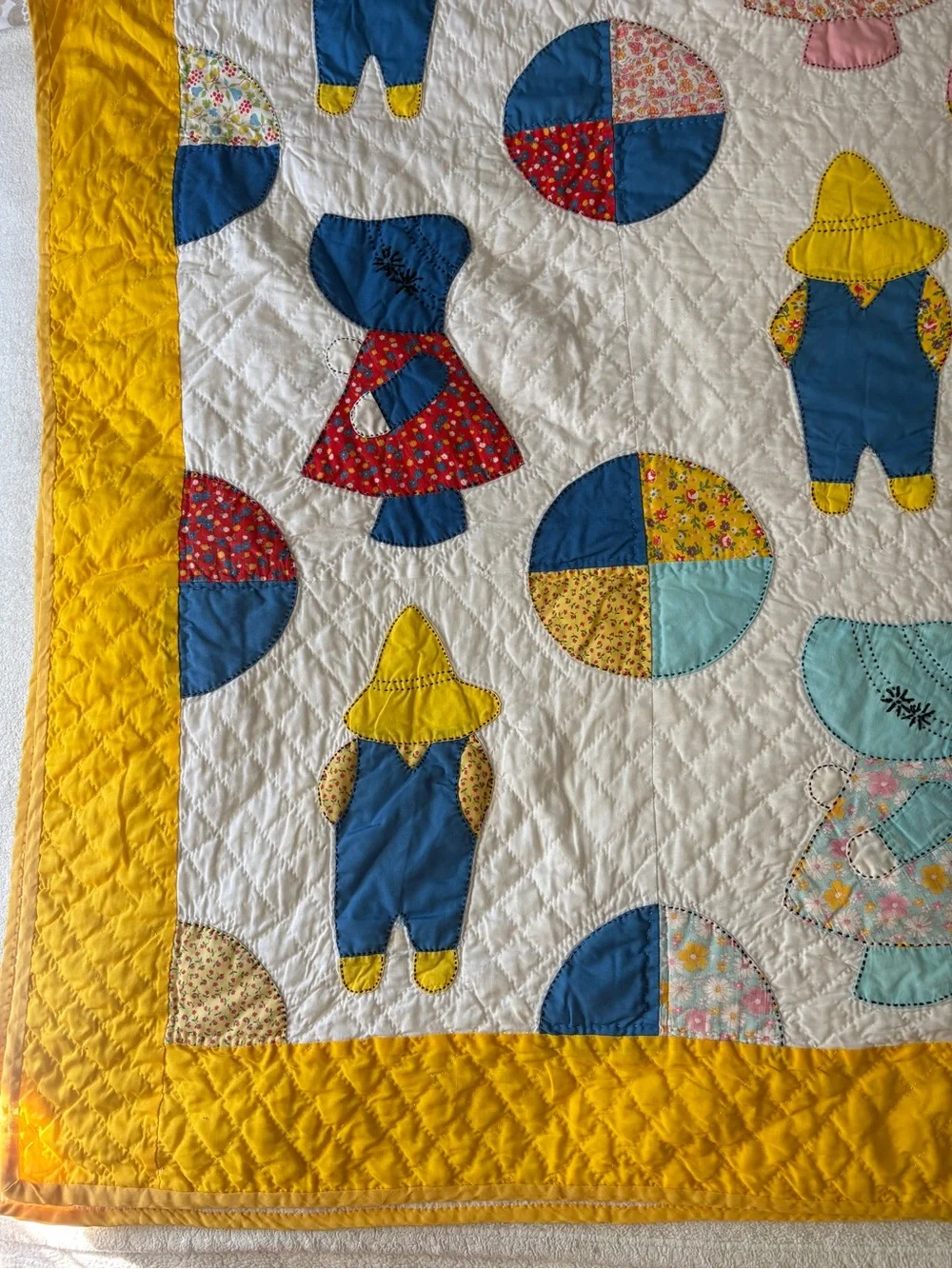 Vintage Quilt Sun Bonnet Sue Design, 83 x 137 inches. Yellow Blue Orange Green